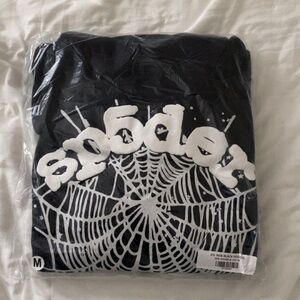 Black Sp5der hoodie (medium)